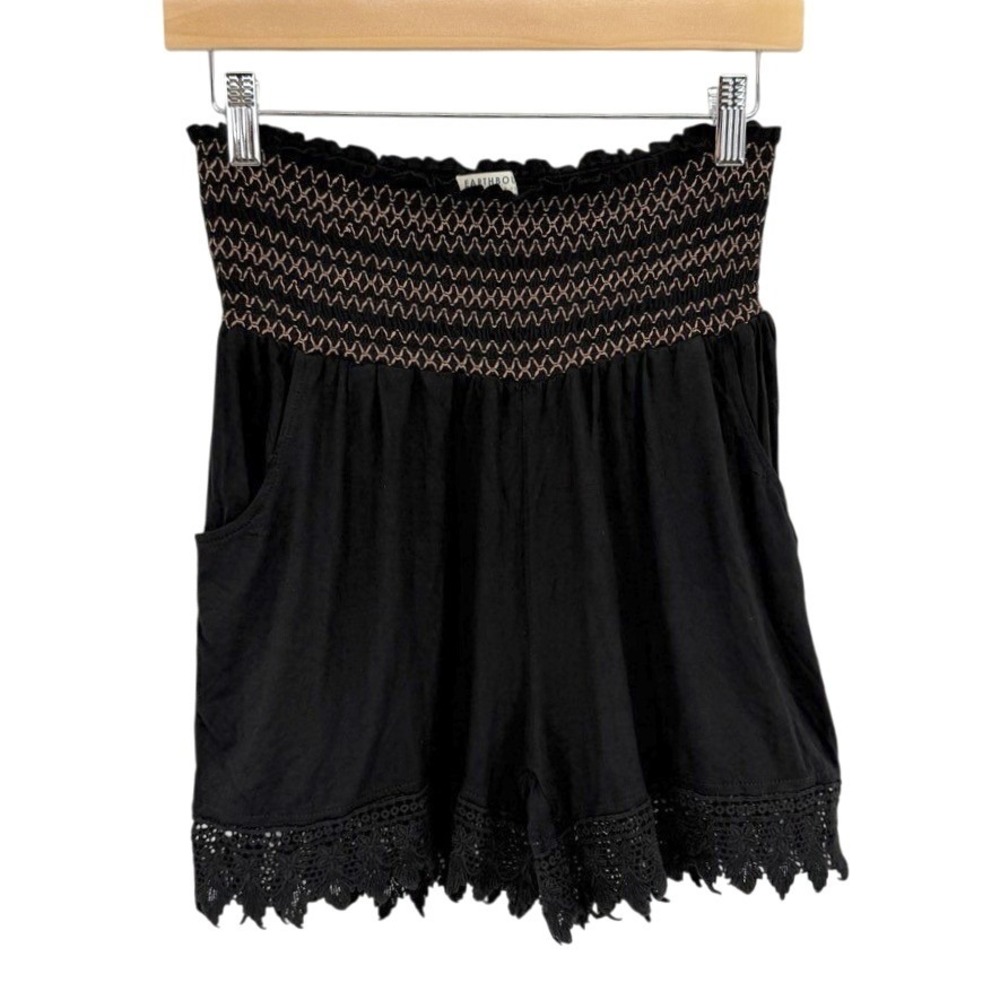 Earthbound Womens Medium Shorts Black Smocked Waist Lace Trim Boho Festival Chic